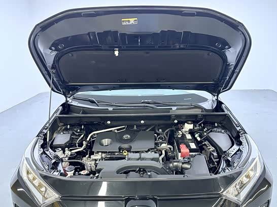 2022 RAV4 2.0L CVT 2WD Fashion - zdjęcie 19