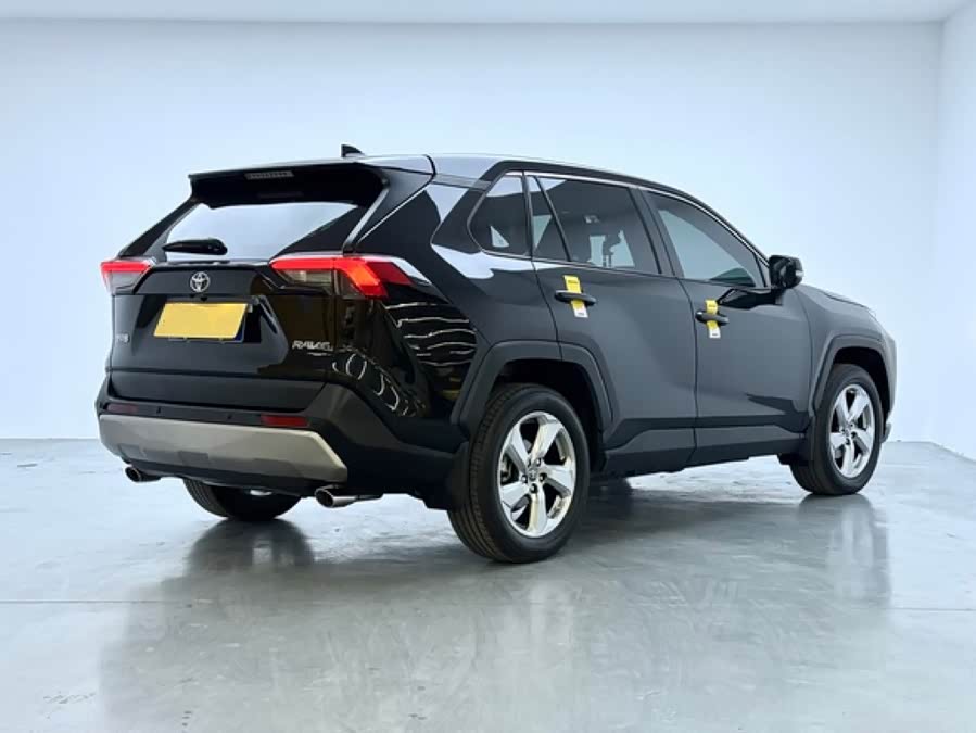 2022 RAV4 2.0L CVT 2WD Fashion - zdjęcie 6
