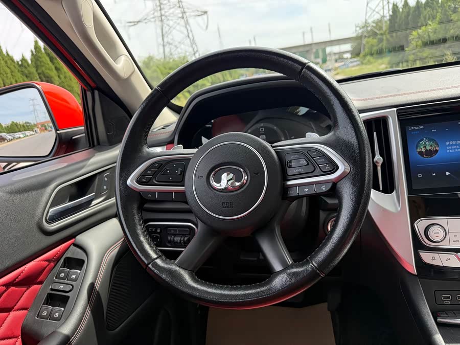 2023 2.0T Off-road 2WD Everest Edition - zdjęcie 11
