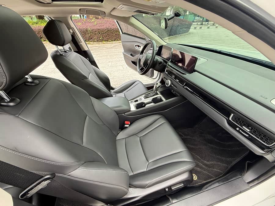 2023 260TURBO Refined - zdjęcie 13