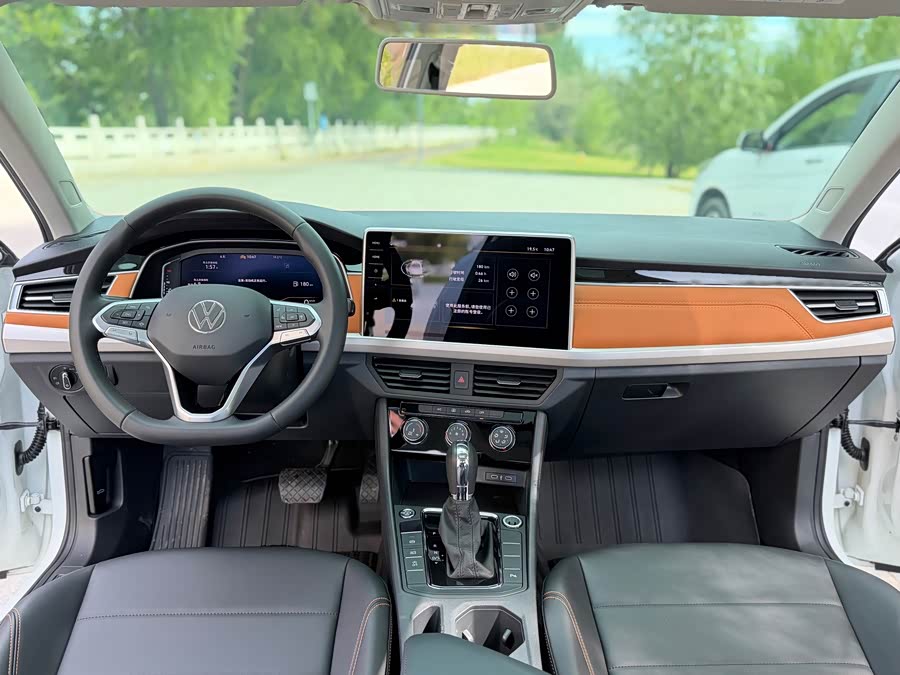 2023 Bora 200TSI DSG Intelligent Pro Edition - zdjęcie 5