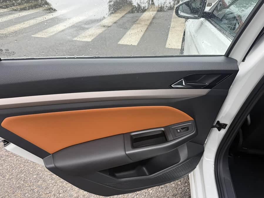2023 Bora 200TSI DSG Joy Pro Edition - zdjęcie 15