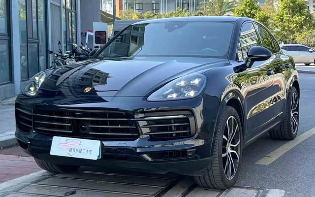 2023 Cayenne Coupe 3.0T