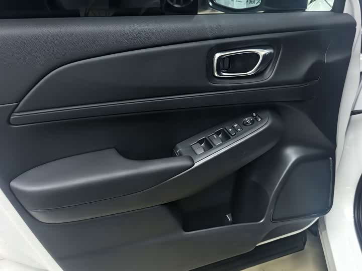 2023 Honda HR-V 1.5L CVT Technology Edition - zdjęcie 19
