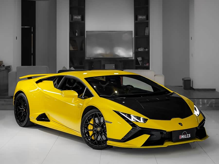 2023 Huracán Tecnica - zdjęcie 1