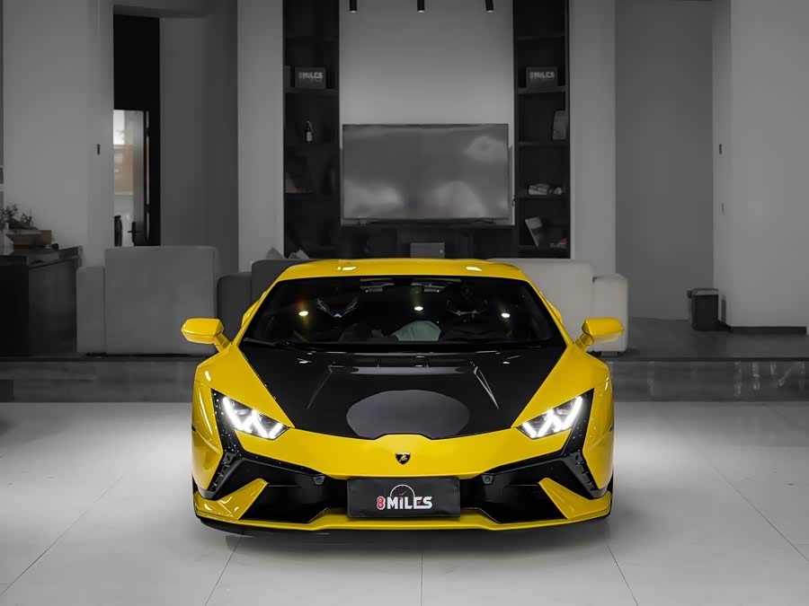 2023 Huracán Tecnica - zdjęcie 2