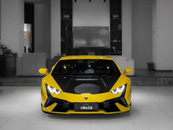 2023 Huracán Tecnica - zdjęcie 15
