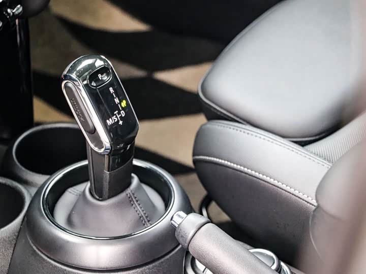 2023 MINI Facelift 1.5T COOPER Artist - zdjęcie 20