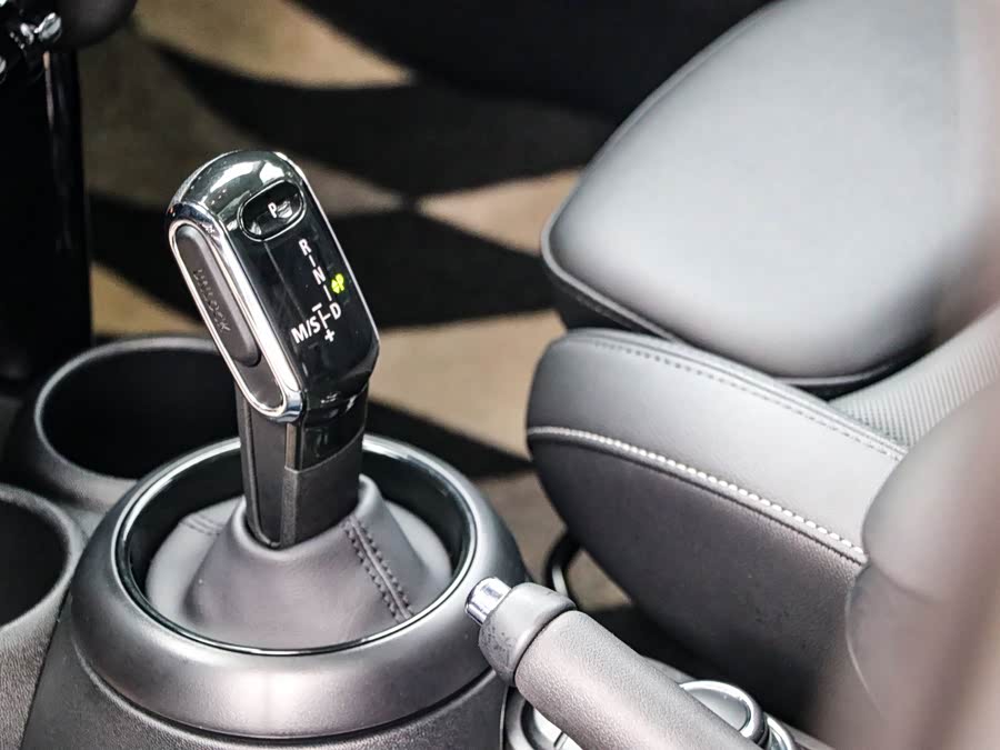 2023 MINI Facelift 1.5T COOPER Artist - zdjęcie 5