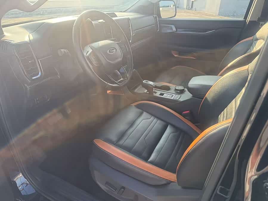 2023 Ranger Explorer 4WD Auto Gasoline - zdjęcie 4