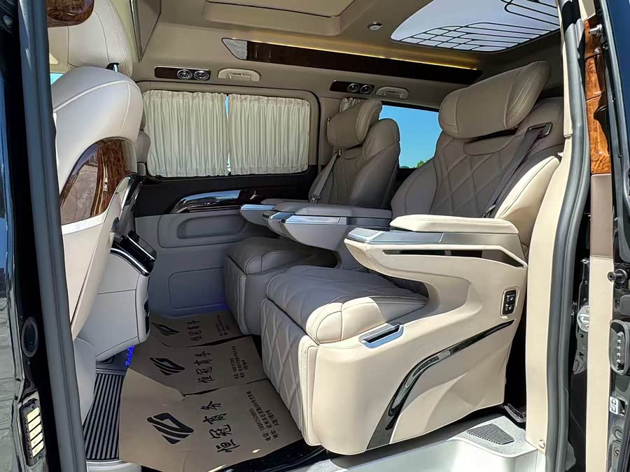 2023 Vito 2.0T Business Edition 7-Seater - zdjęcie 11