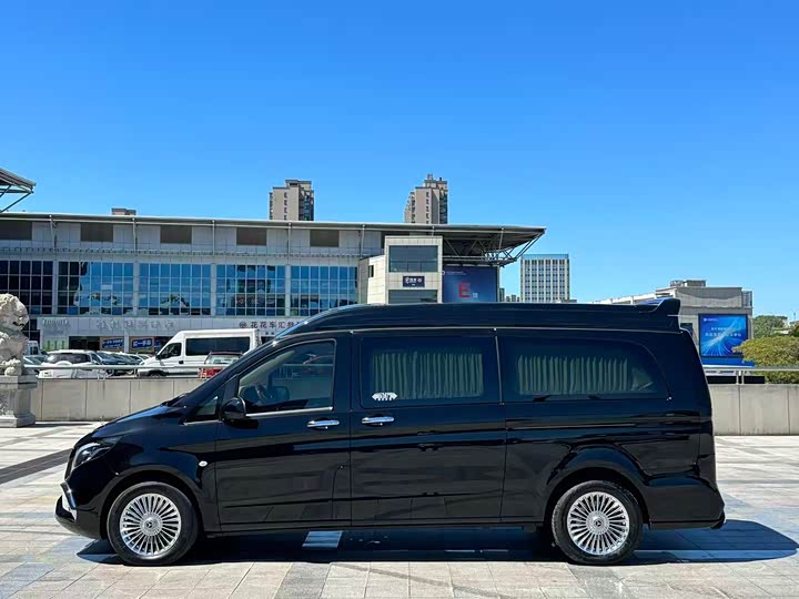 2023 Vito 2.0T Business Edition 7-Seater - zdjęcie 18