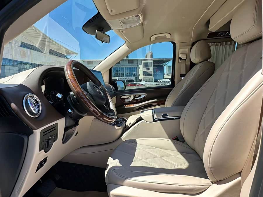 2023 Vito 2.0T Business Edition 7-Seater - zdjęcie 8