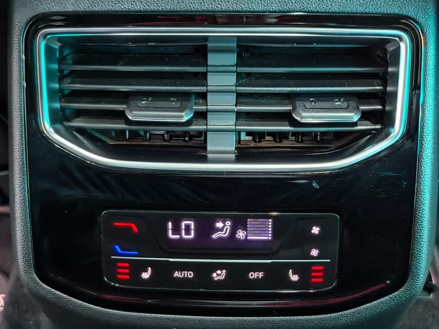 2023 Volkswagen 530TSI 4WD Flagship Pro 7-Seater - zdjęcie 13
