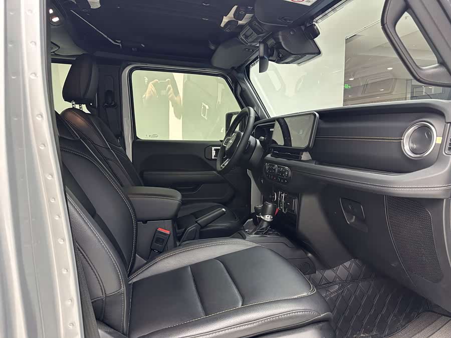 2024 Jeep Wrangler 2.0T Sahara 4-Door - zdjęcie 7