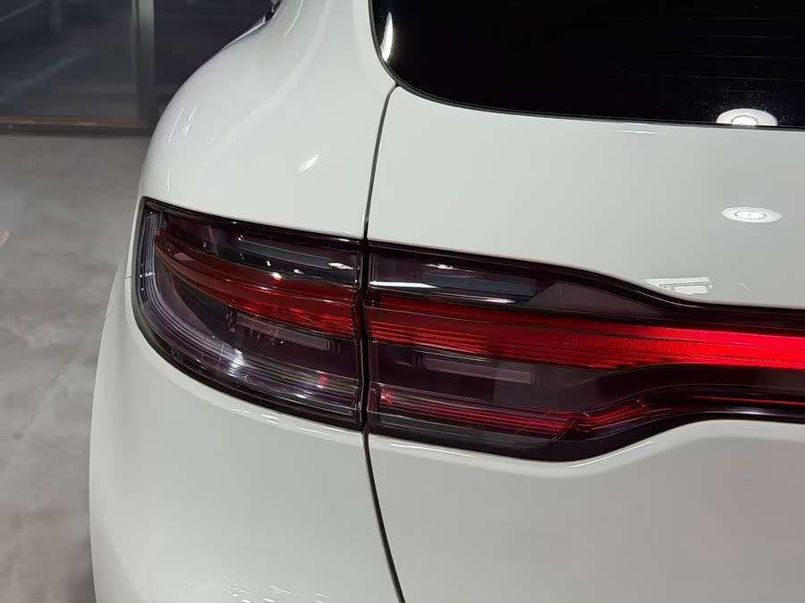 2024 Macan 2.0T - zdjęcie 17