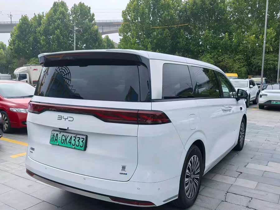 2025 DM-i 1.5T 180km Beyond - zdjęcie 2