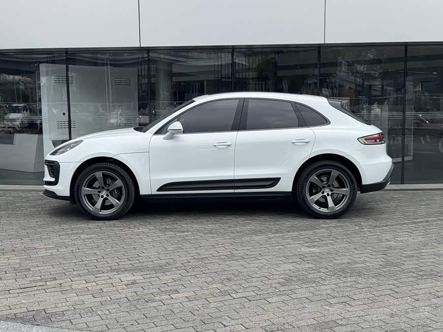 2025 Macan 2.0T Dream Edition - zdjęcie 13