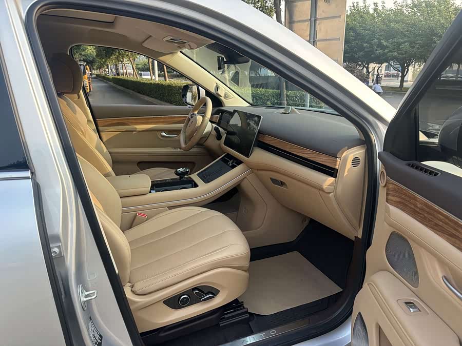 AITO M7 2024 1.5T Smart Drive Four-Wheel Drive Max Version 5-Seater - zdjęcie 5