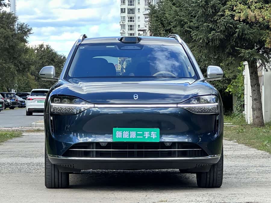 AITO M9 2025 Range Extender Ultra Version 52kWh 6-Seater (192-Line Laser Radar) - zdjęcie 2