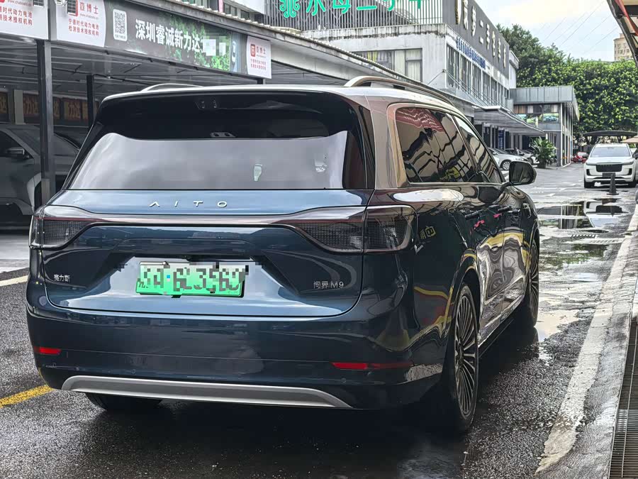 AITO M9 2025 Range Extender Ultra Version 52kWh 6-Seater (192-Line Laser Radar) - zdjęcie 6