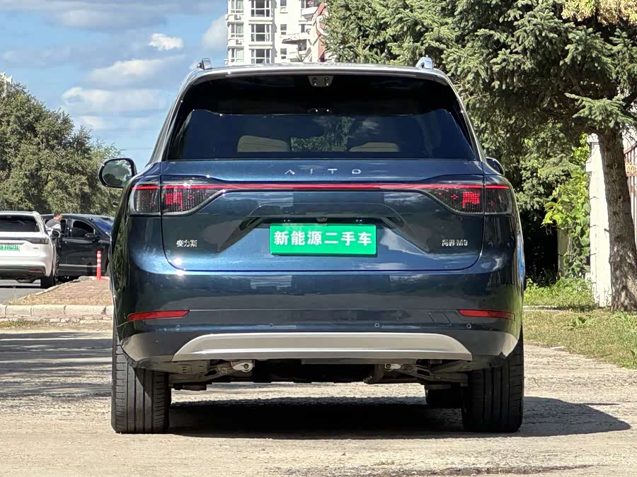 AITO M9 2025 Range Extender Ultra Version 52kWh 6-Seater (192-Line Laser Radar) - zdjęcie 7