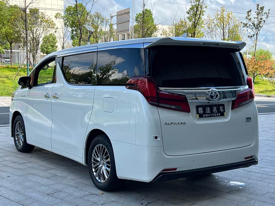 Alphard 2021 2.5L Luxury - zdjęcie 4