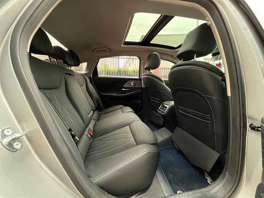 Ariya 8 2022 1.6T DCT - zdjęcie 16