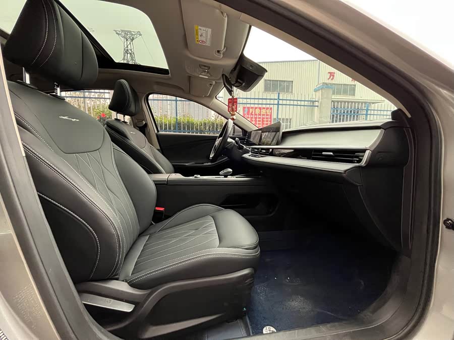 Ariya 8 2022 1.6T DCT - zdjęcie 17