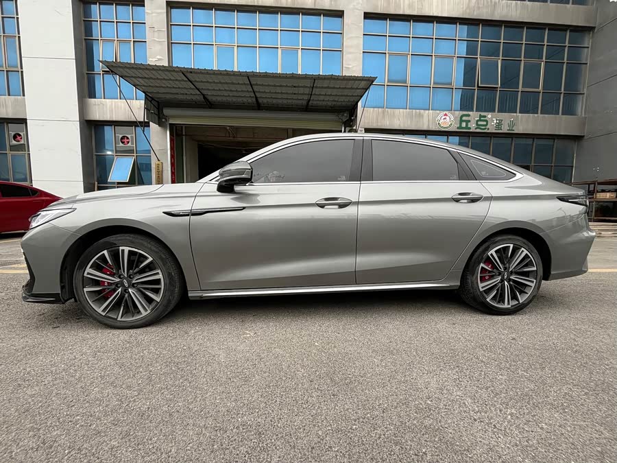 Ariya 8 2022 1.6T DCT - zdjęcie 4