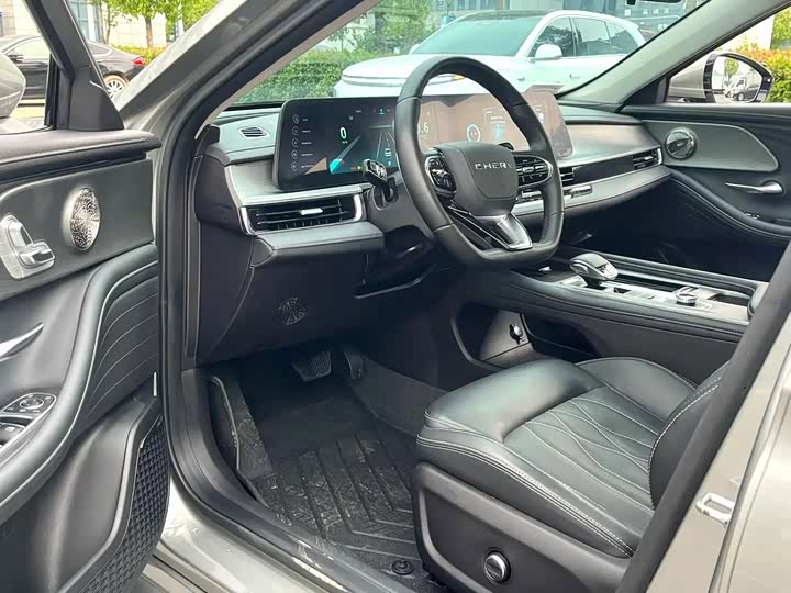 Ariya 8 2023 1.6T DCT Standard - zdjęcie 13