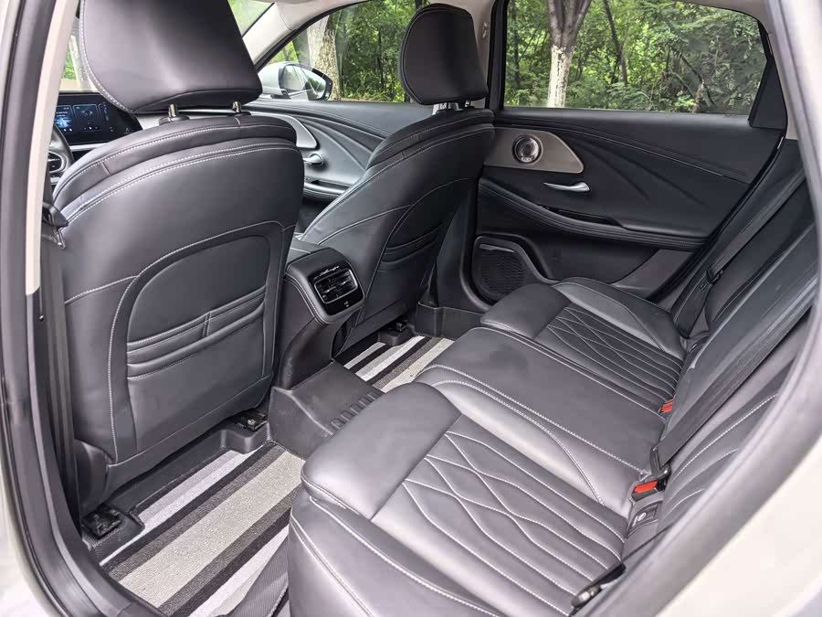 Ariya 8 2023 1.6T DCT Standard - zdjęcie 9