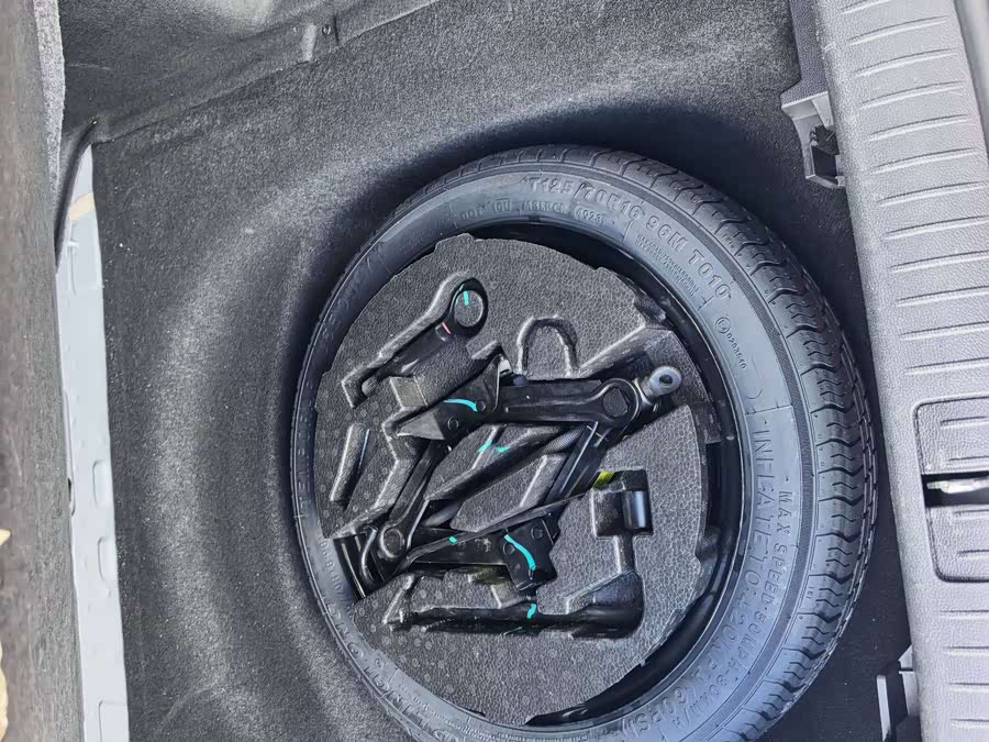 Ariya 8 2023 1.6T DCT - zdjęcie 12