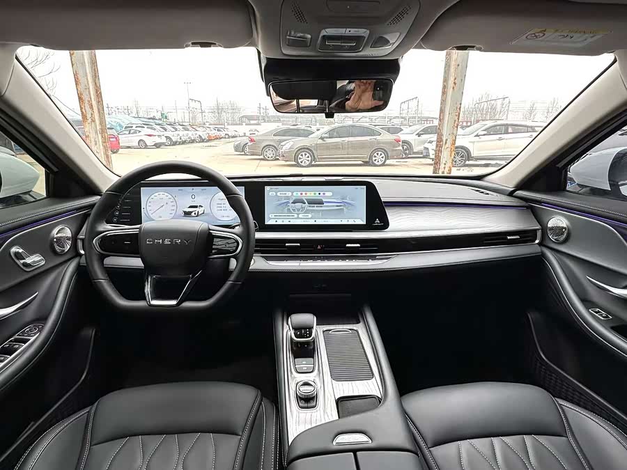 Ariya 8 2024 1.6T DCT Smart - zdjęcie 4