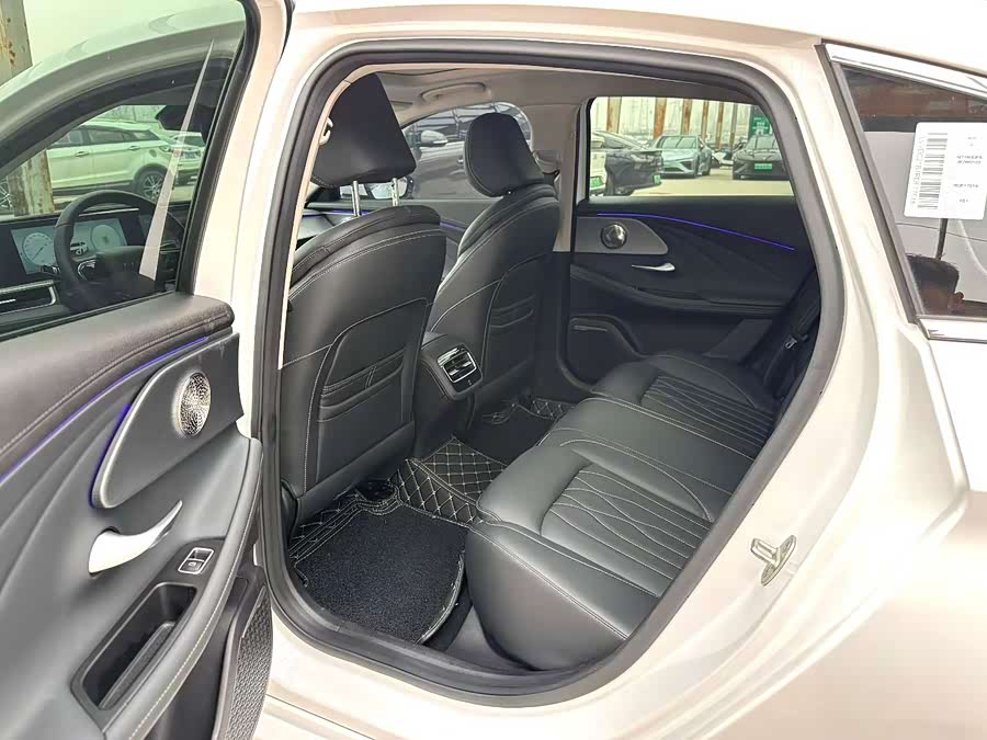 Ariya 8 2024 1.6T DCT Smart - zdjęcie 6
