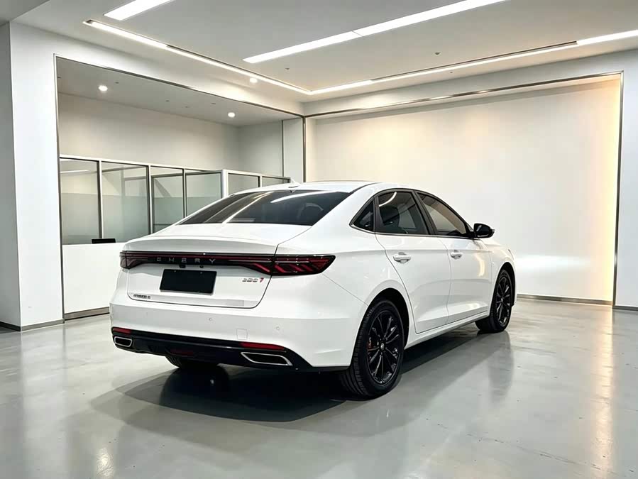 Ariya 8 PRO 2025 1.6T DCT Luxury - zdjęcie 8