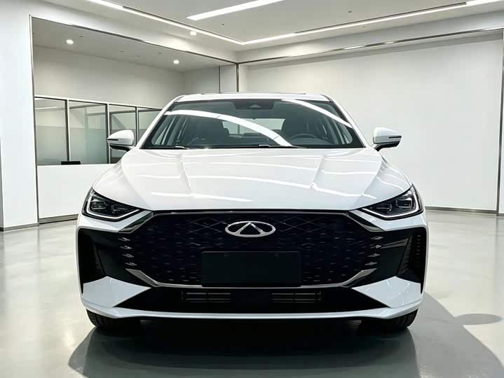 Ariya 8 PRO 2025 1.6T DCT Luxury - zdjęcie 10