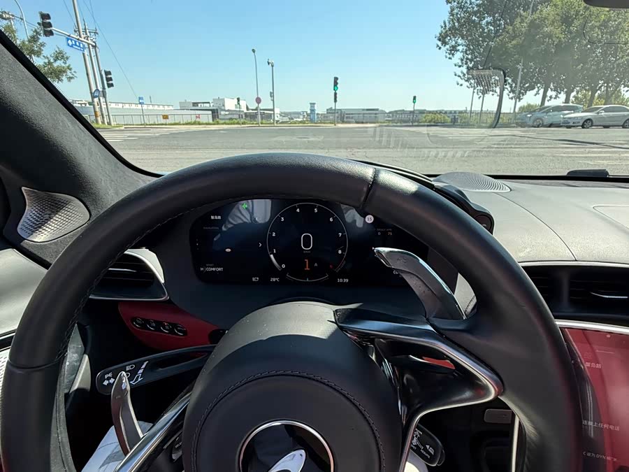 Artura 2025 3.0T Hybrid Spider - zdjęcie 11
