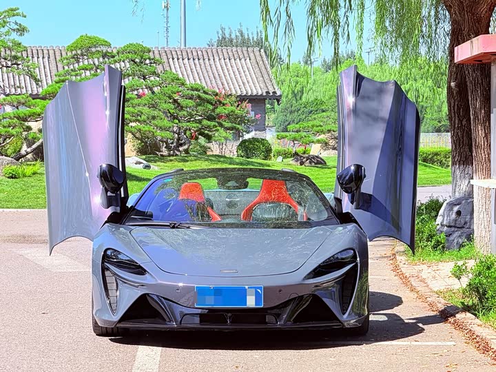 Artura 2025 3.0T Hybrid Spider - zdjęcie 19