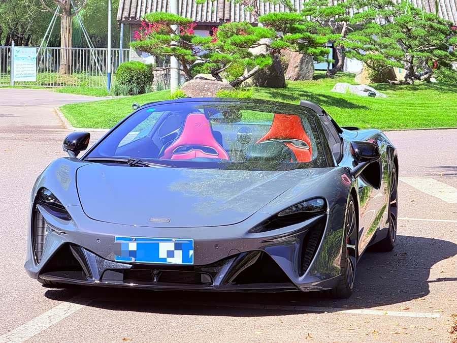 Artura 2025 3.0T Hybrid Spider - zdjęcie 3