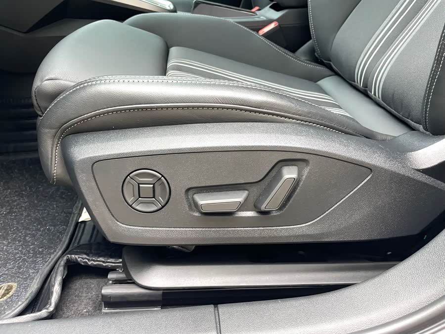 Audi A3 2023 A3L Limousine 35 TFSI Fashion Sport - zdjęcie 11