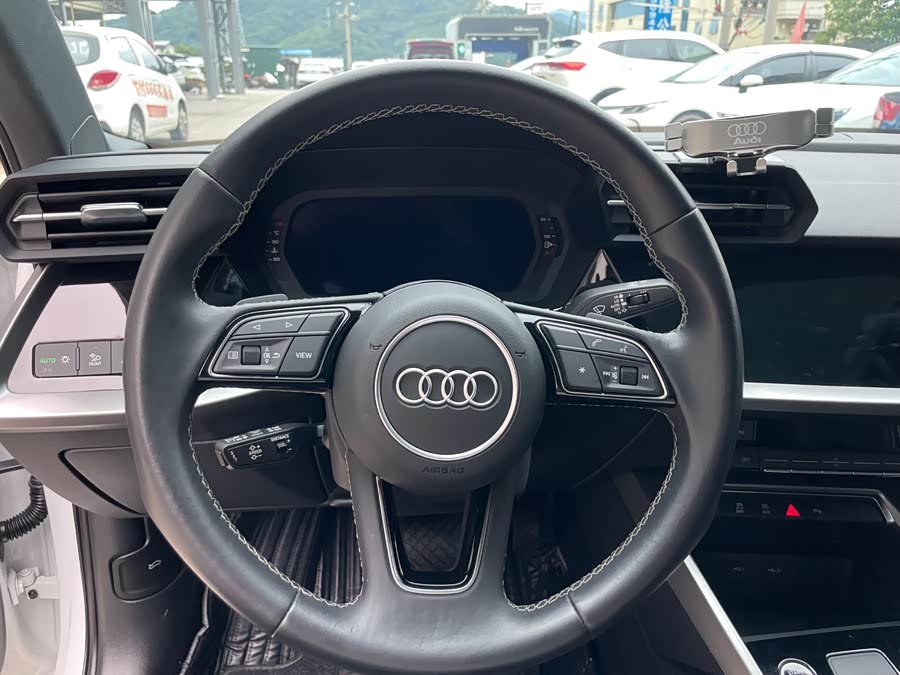 Audi A3 2023 A3L Limousine 35 TFSI Fashion Sport - zdjęcie 12