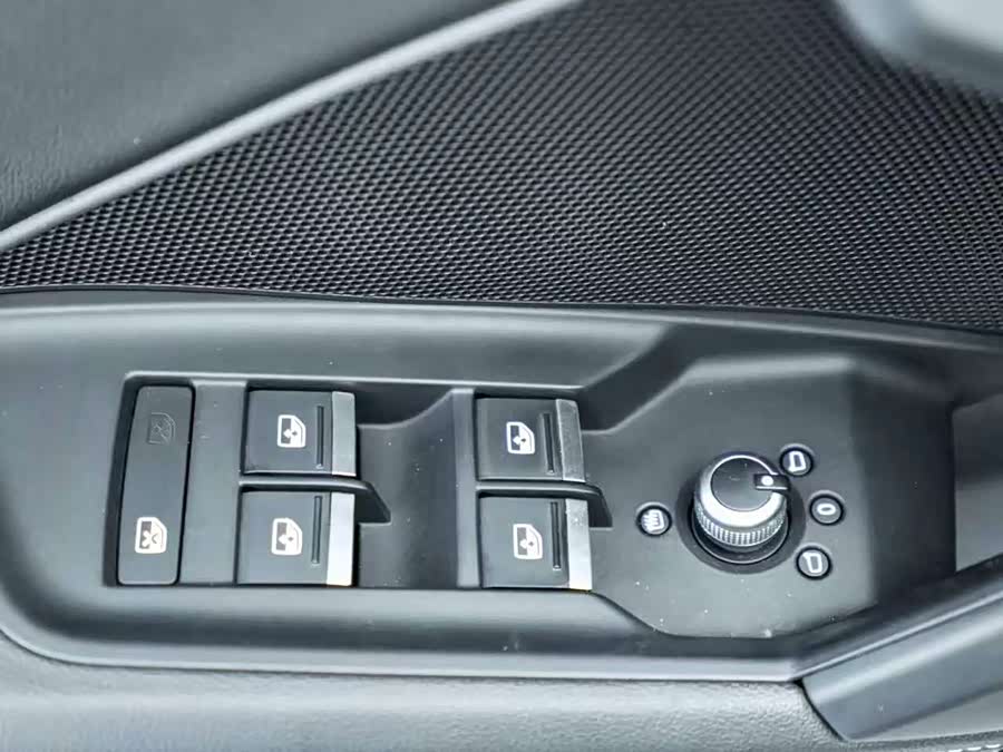 Audi A3 2023 A3L Limousine 35 TFSI Fashion Sport - zdjęcie 12