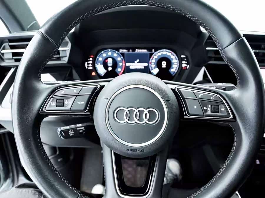 Audi A3 2023 A3L Limousine 35 TFSI Fashion Sport - zdjęcie 17