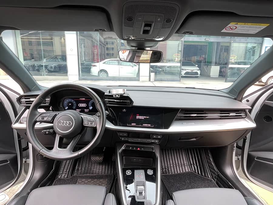 Audi A3 2023 A3L Limousine 35 TFSI Fashion Sport - zdjęcie 4