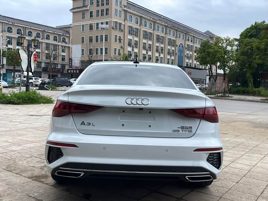 Audi A3 2023 A3L Limousine 35 TFSI Fashion Sport - zdjęcie 8