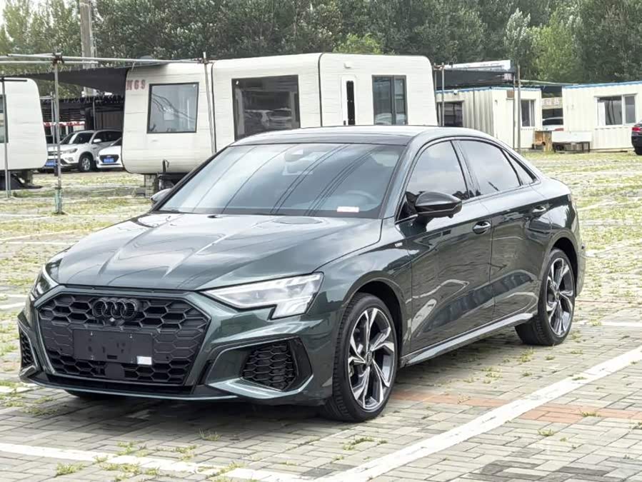 Audi A3 2023 Facelift A3L Limousine 35 TFSI Fashion Sport Type - zdjęcie 1