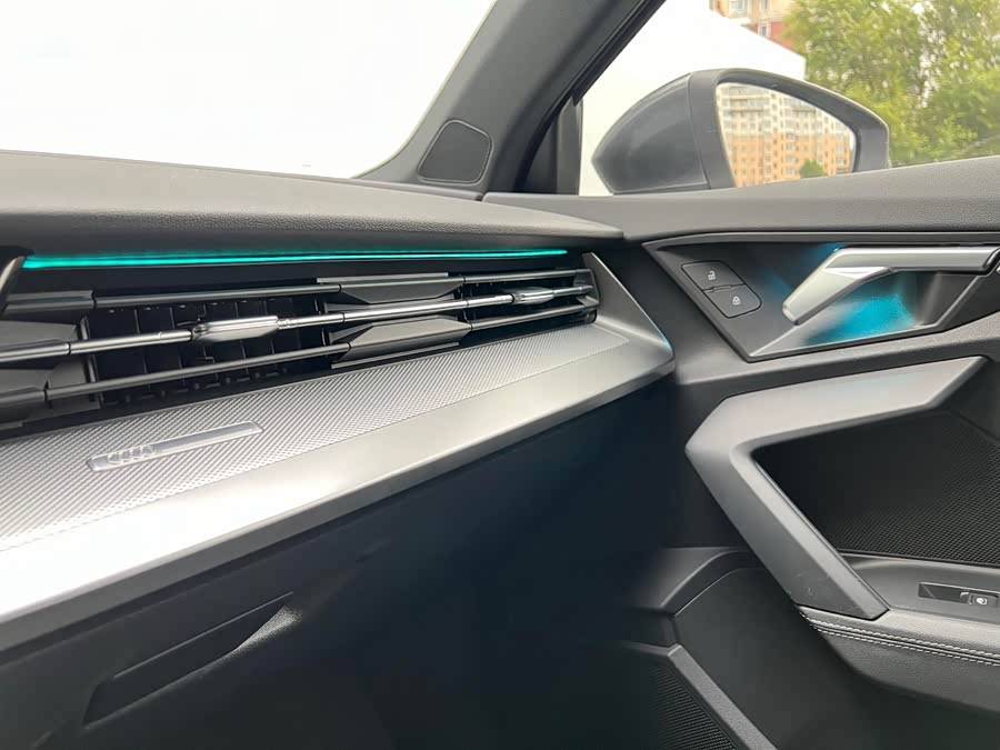 Audi A3 2023 Facelift Sportback 35 TFSI Fashion Sport - zdjęcie 16