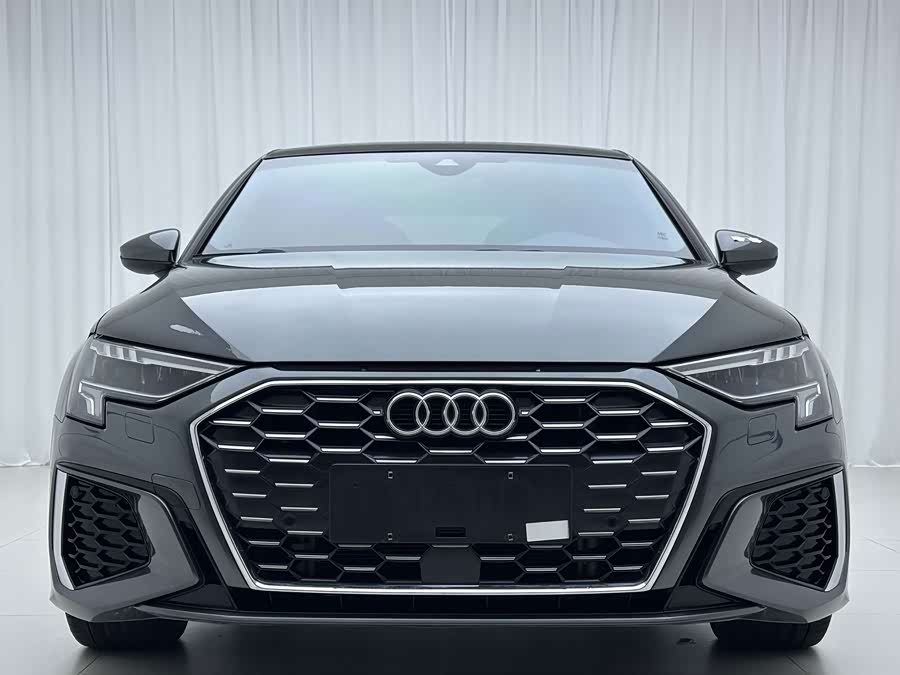 Audi A3 2023 Sportback 35 TFSI Fashion Sport Type - zdjęcie 2