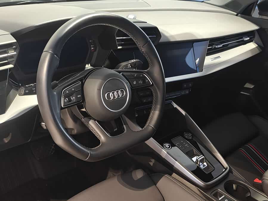 Audi A3 2023 Sportback 35 TFSI Fashion Sport Type - zdjęcie 13